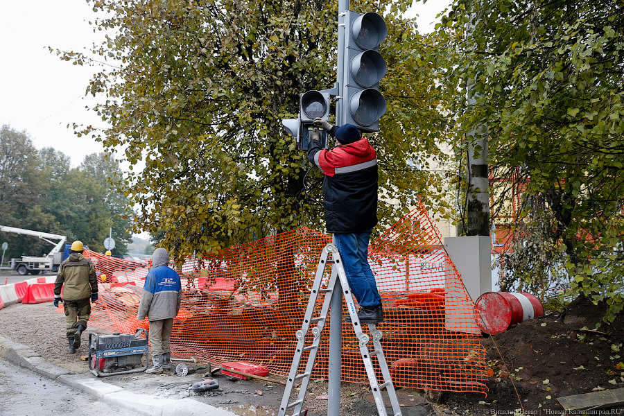 Перекрёсток с 6 «кирпичами»: в Калининграде открыли движение у Высокого моста