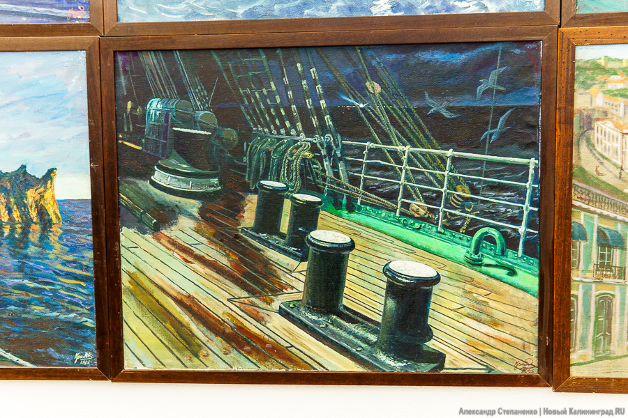 Кругосветка на холсте: как открылась выставка живописи Андрея Красильщикова (фото)