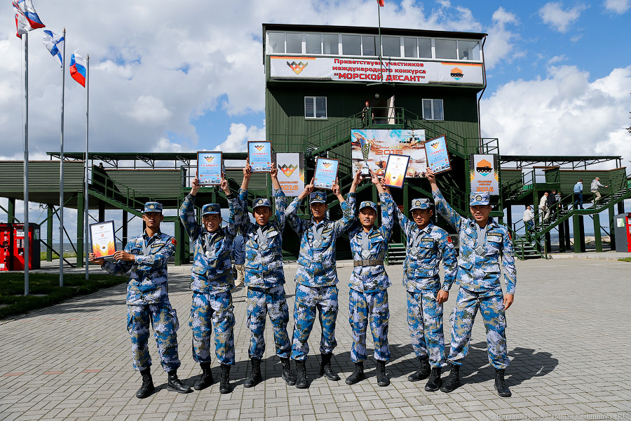 Россия победила Китай: на Балтфлоте завершился конкурс морских пехотинцев