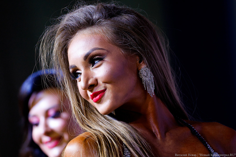 Рельефный узор: в Калининграде прошел кубок области по бодибилдингу (фото)