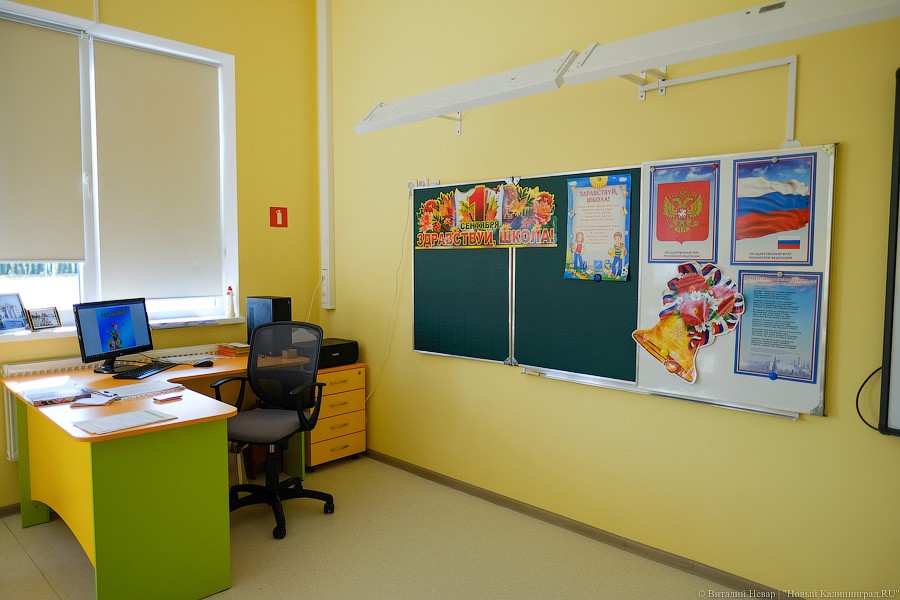 Бассейны, тир, медиатека: как выглядит новая — самая большая в регионе — школа (фото)