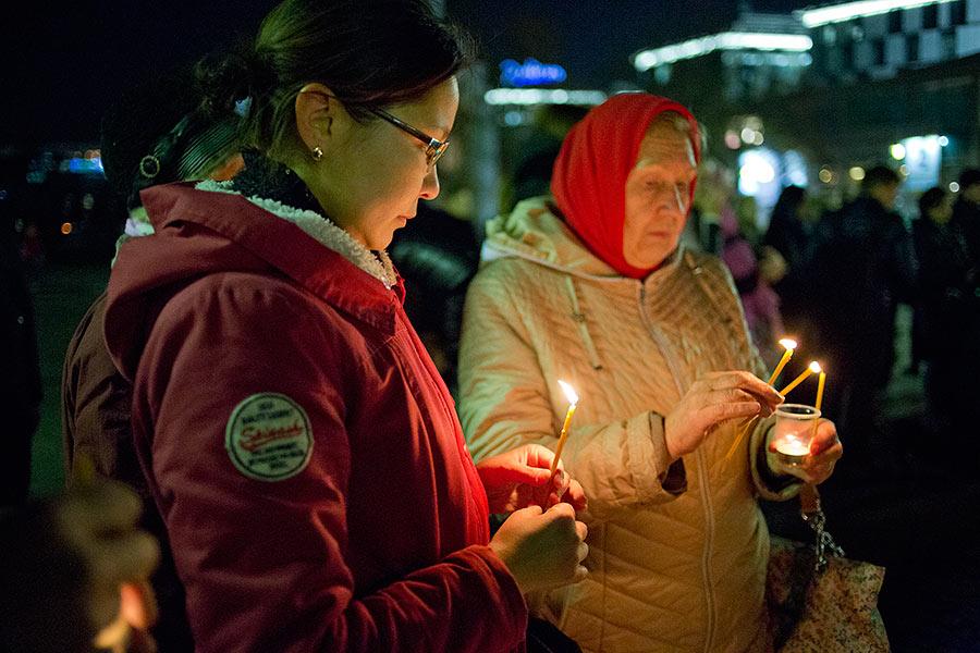 Вечер скорби: калининградцы пришли помянуть жертв авиакатастрофы (фото)