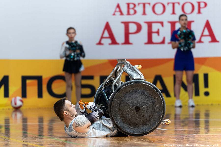 «Серебро» дороже «золота»: в Калининграде впервые боролись за Кубок по регби на колясках (фото)