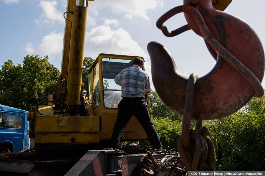 В пос. Яблоневка собрали по частям памятник Первой мировой (фото)