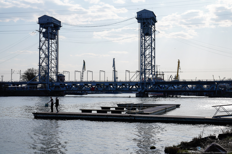 Миллионы в никуда? Ул. Баграмяна отремонтировали перед началом строительства моста (фото)