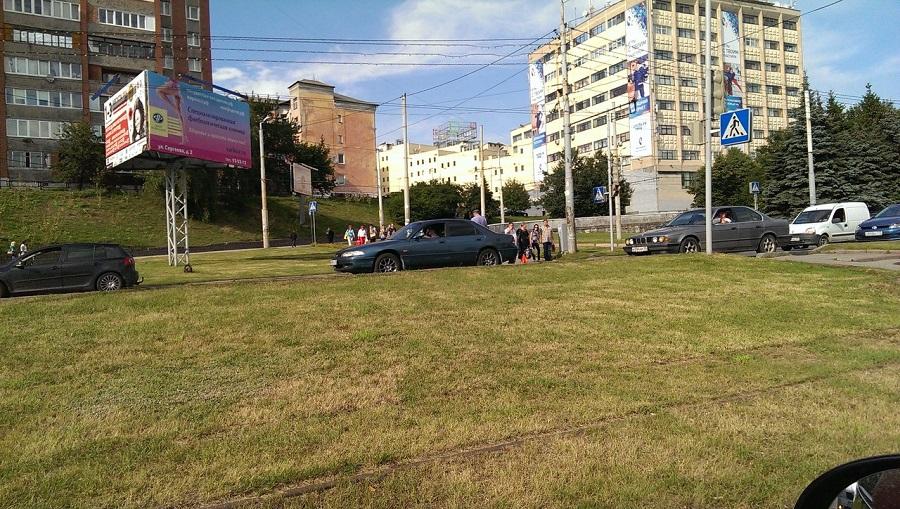 На Московском проспекте под колесами авто пострадал пешеход (фото)