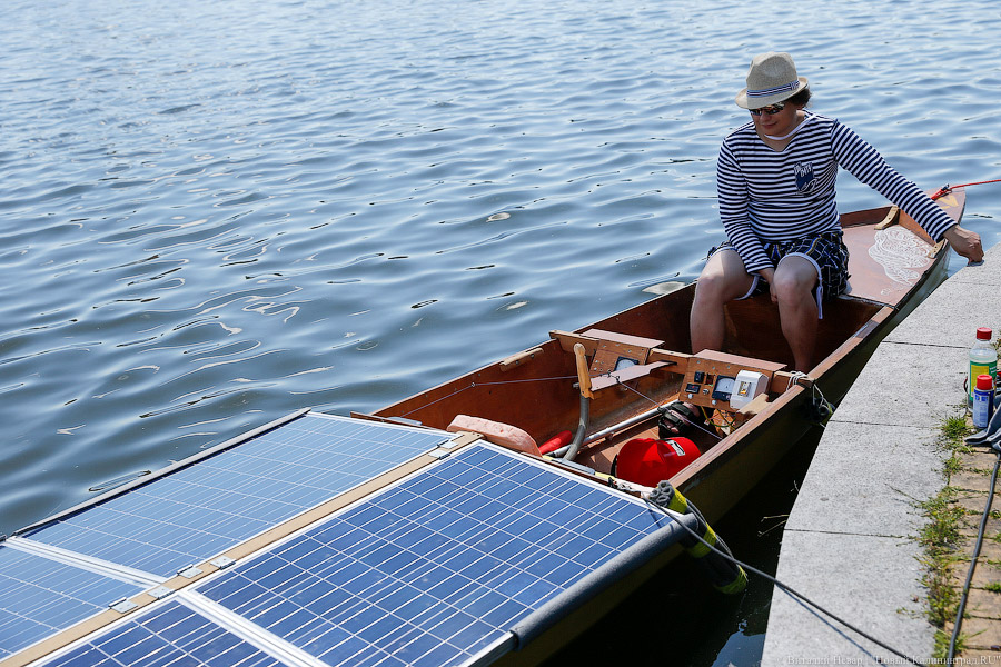 Стартовали: в Калининграде прошли соревнования лодок на солнечных батареях