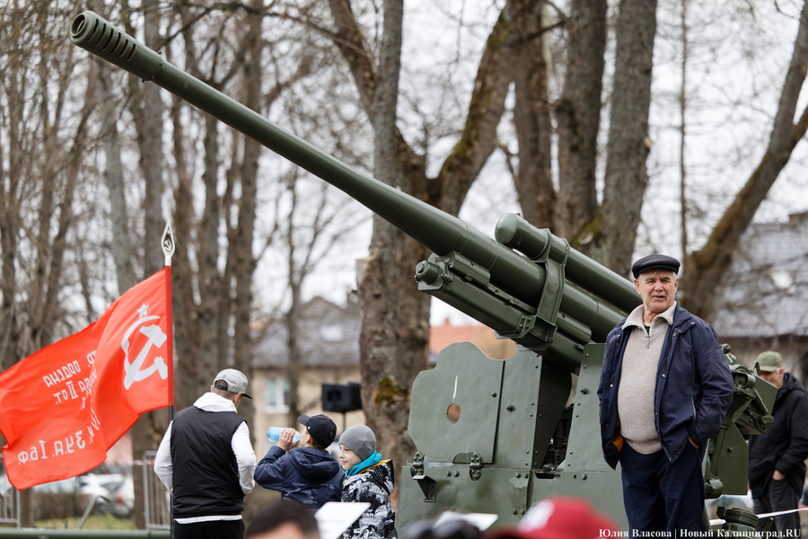 Двойной штурм: фоторепортаж с реконструкции взятия форта № 5 (фото)