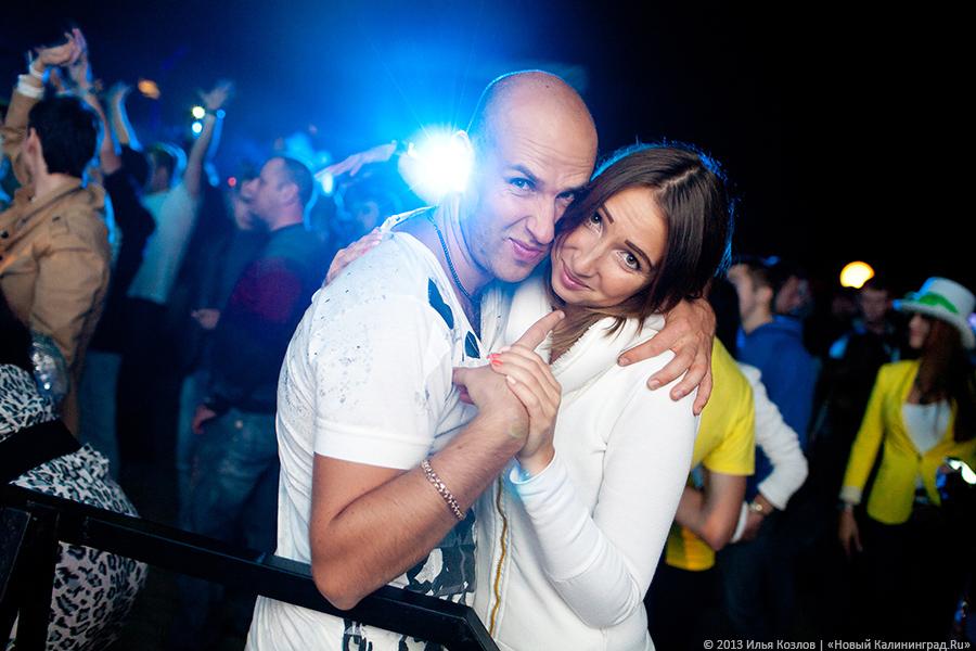 Последний летний опен-эйр: в Зеленоградске прошел фестиваль «Янтарный пляж»