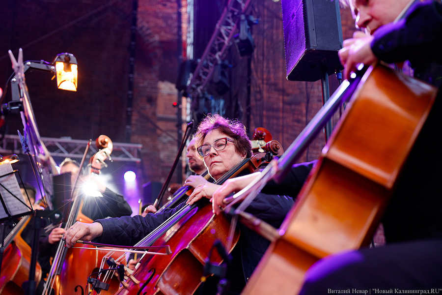 Фестиваль на руинах: в замке Рагнит сыграли музыку Чайковского и Рахманинова (фото)