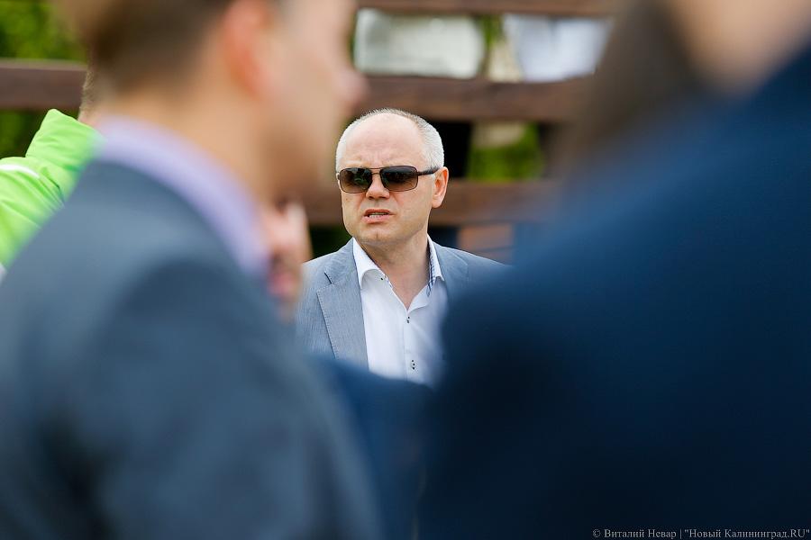 «Лес — там»: как новый министр туризма в туалеты Зеленоградска заглядывал