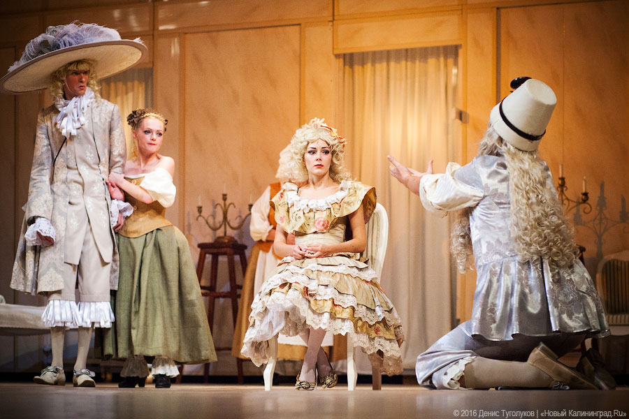 Лекарь с головы до ног: комедия «Мнимый больной» в Калининградском драмтеатре