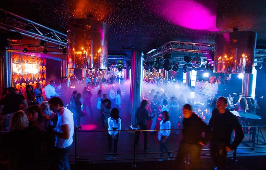 «Пока хавает пипл»: фоторепортаж с концерта Богдана Титомира