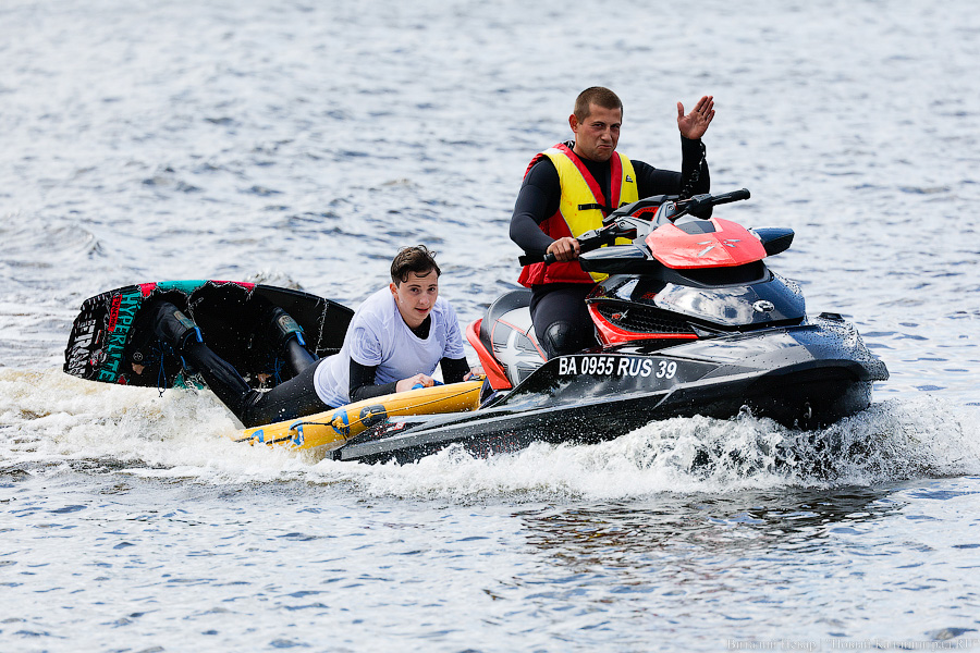 Фронтролл на Преголе: в Калининграде проходит первенство России по вейкбордингу (фото)