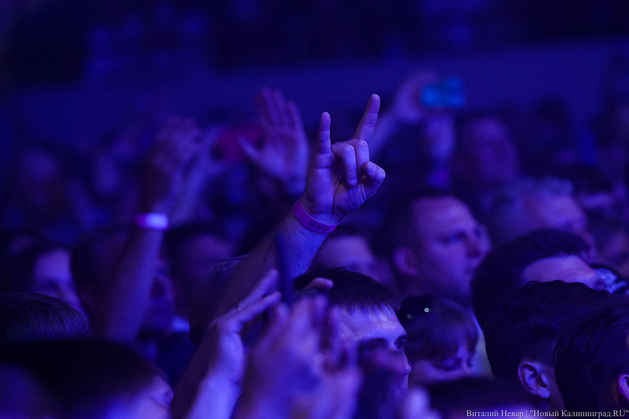 В Калининграде прошёл концерт группы «Кино». Голос Виктора Цоя оцифровали (фото)