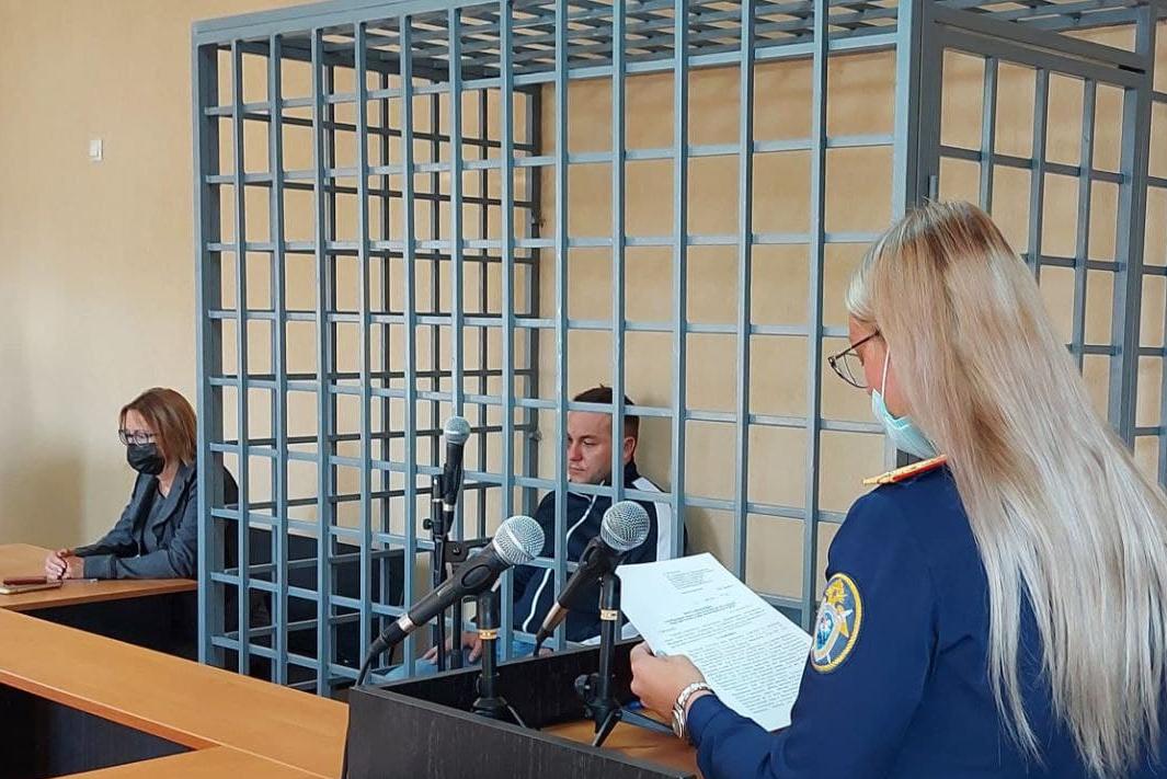 Жителя Коврово, ранившего беременную жену, суд отправил в СИЗО