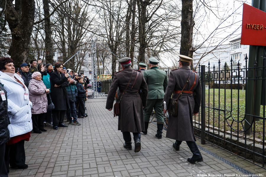 Из бункера в плен: реконструкторы показали, как нацистское руководство сдало Кёнигсберг (фото)