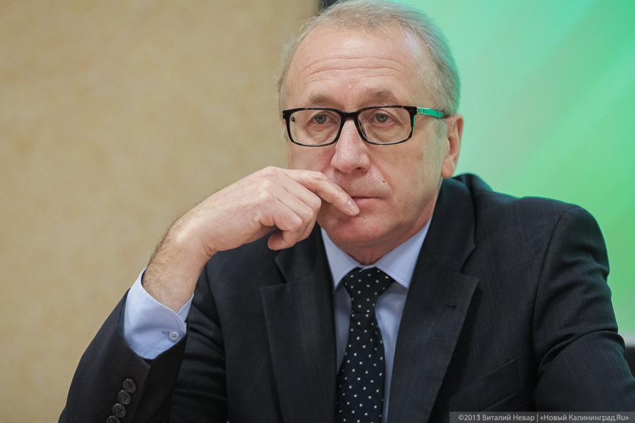 «Без пикета»: встреча министра здравоохранения с сотрудниками наркодиспансера (+фото)