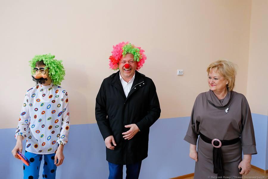 Александр Ярошук в школе № 10. Фото — Виталий Невар, «Новый Калининград.Ru»