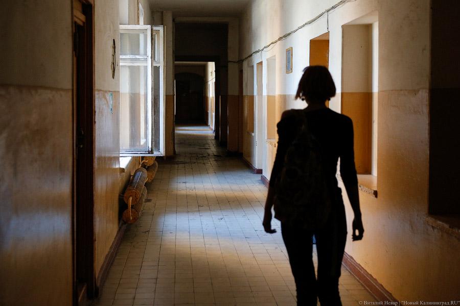 «Придет ОМОН»: жители аварийного дома в Балтийске рискуют оказаться на улице