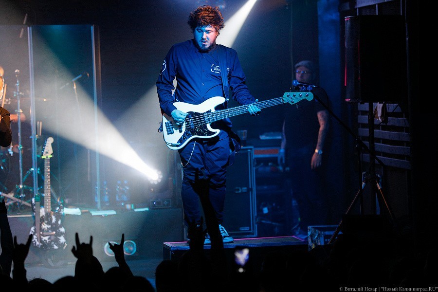 Ни траурный марш забывших дорогу домой: как «Пилот» привёз в Калининград рок