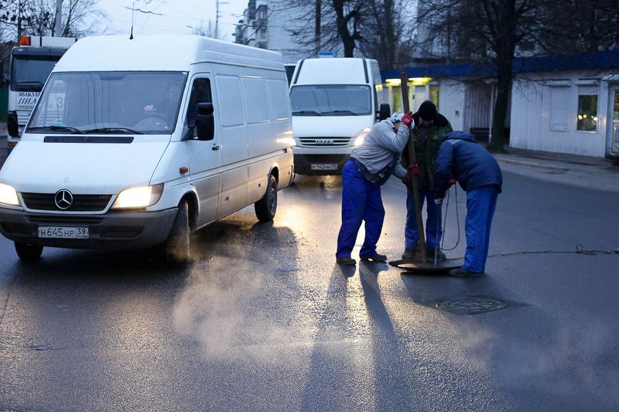 Ад переехал: вместо наполовину перекрытой ул. Дзержинского теперь «стоит» Аллея Смелых