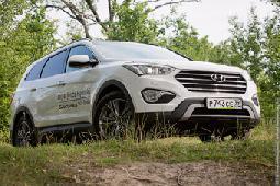 Дом на колесах: тест-драйв Hyundai Grand Santa Fe