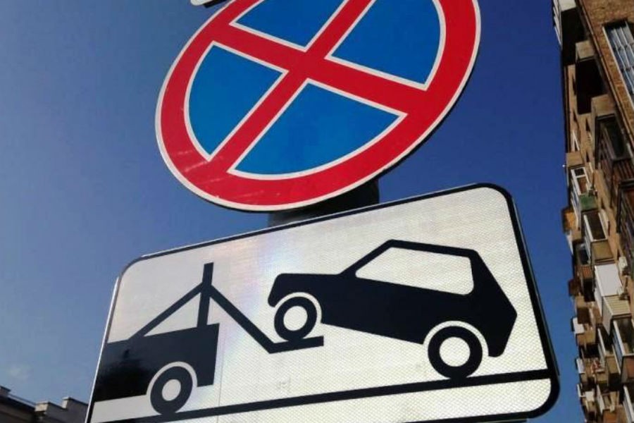 На ул. Пролетарской в Калининграде запрещают парковаться