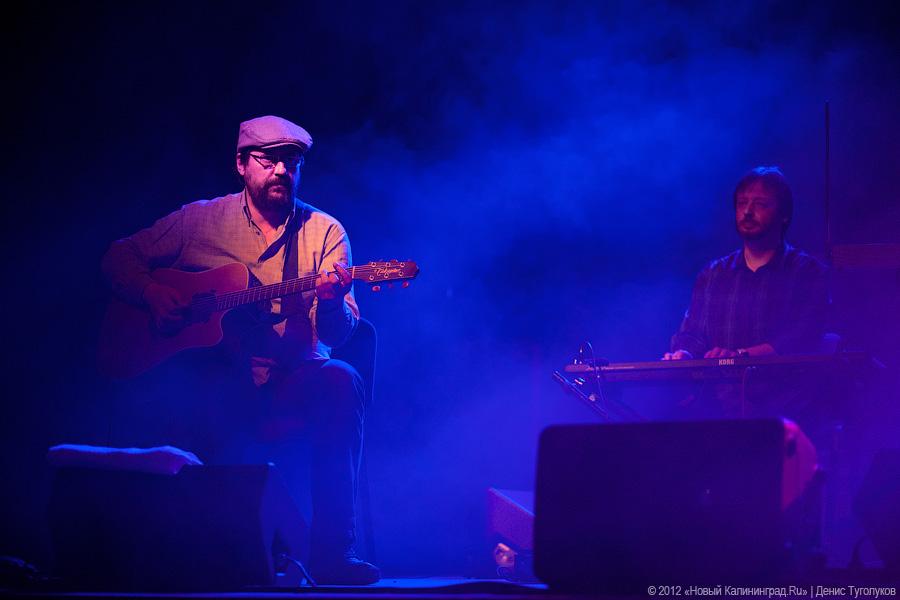 «Сидячий рок»: фоторепортаж с концерта группы «Сплин»