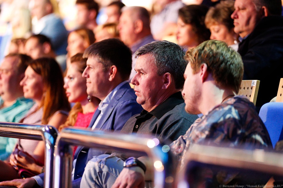 «И табло сорвало с петель»: как прошёл «Голосящий КиВиН» в «Янтарь-холле»