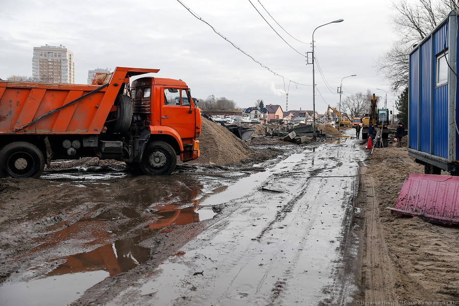Надежды юношей питали: как ремонтируют набережную Карбышева к ЧМ (фото)