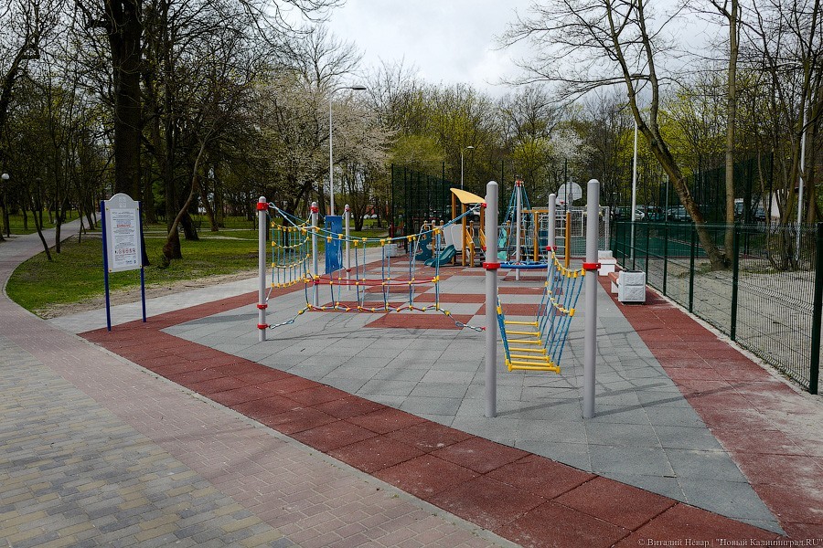 «Дети болеют и дети заражают»: как выглядит борьба с COVID-19 на детских площадках