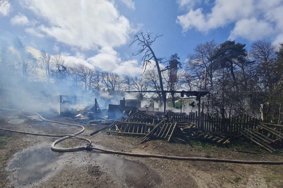 На Куршской косе сгорело кафе «Гудвин» (дополнено)