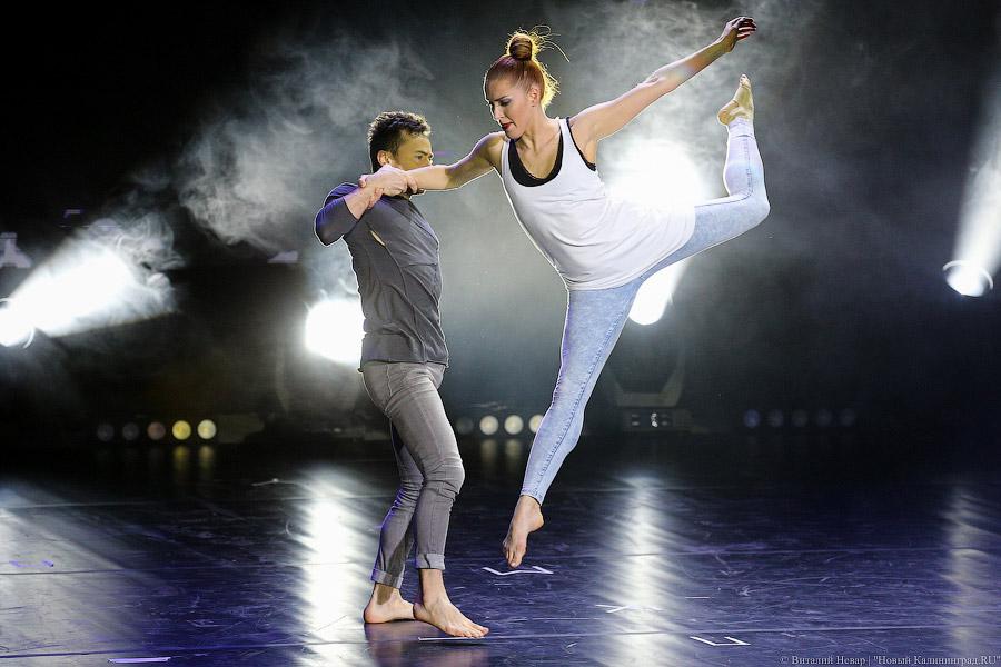 За свободу движения: финалисты шоу «Танцы на ТНТ» выступили в Театре эстрады