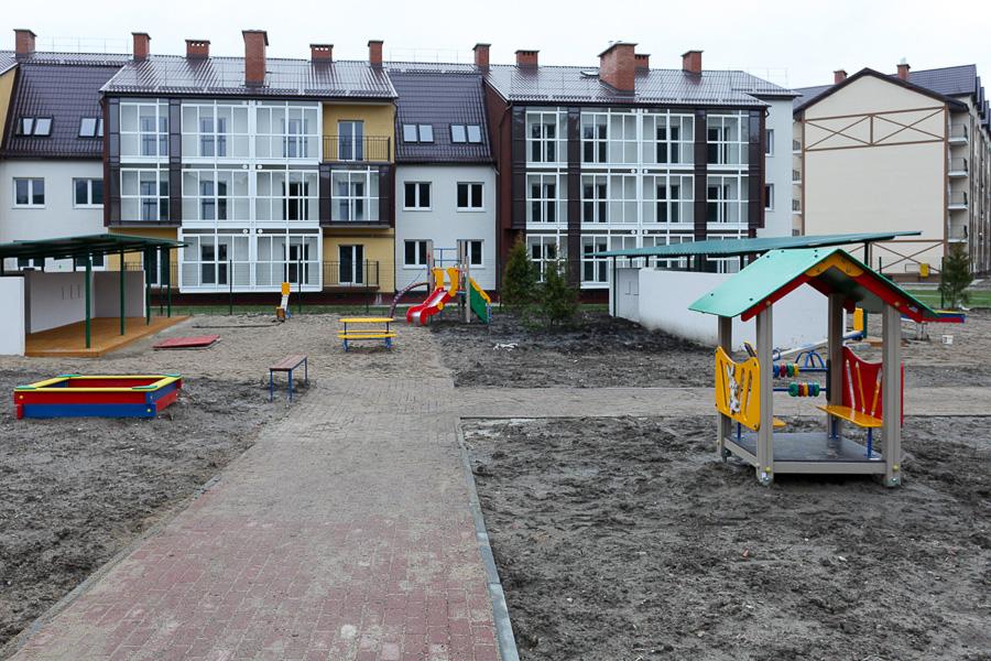 Разморозили: в Светлогорске возобновили строительство Театра эстрады и детского сада