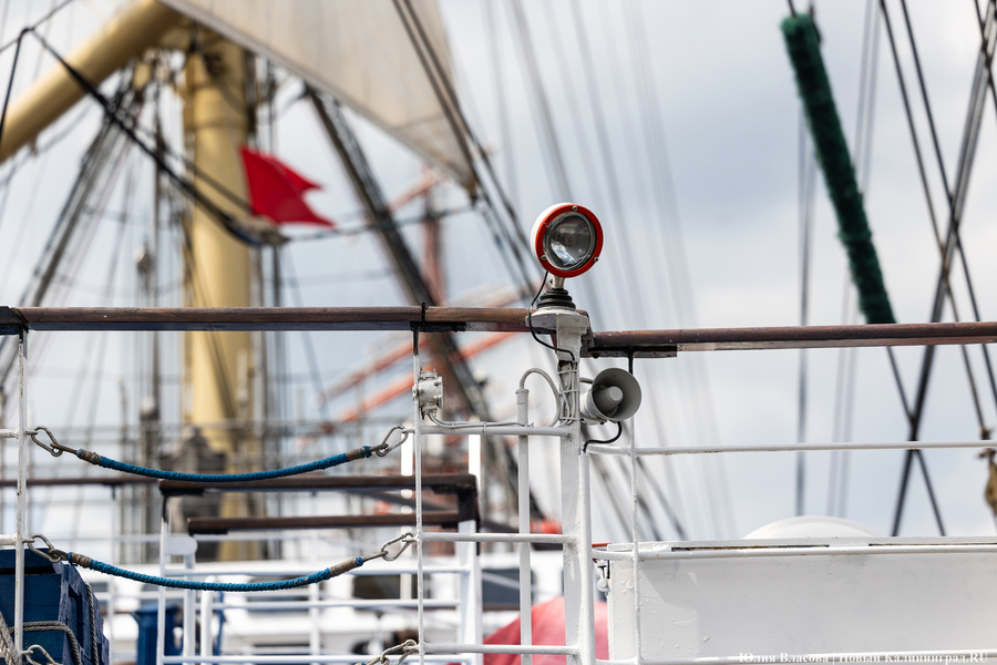 Верёвки, мачты, моряки: в Калининграде открылся фестиваль «Паруса Мира» (фото)