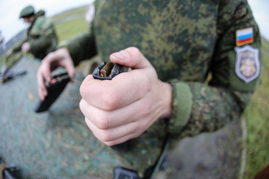 «Огонь!»: боевая подготовка морпехов в Хмелёвке (фото)