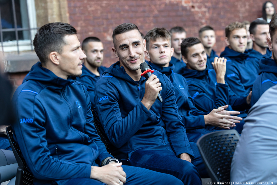 Новая жизнь, новый бюджет: как «Балтика» презентовала себя фанатам после возвращения в РПЛ (фото)