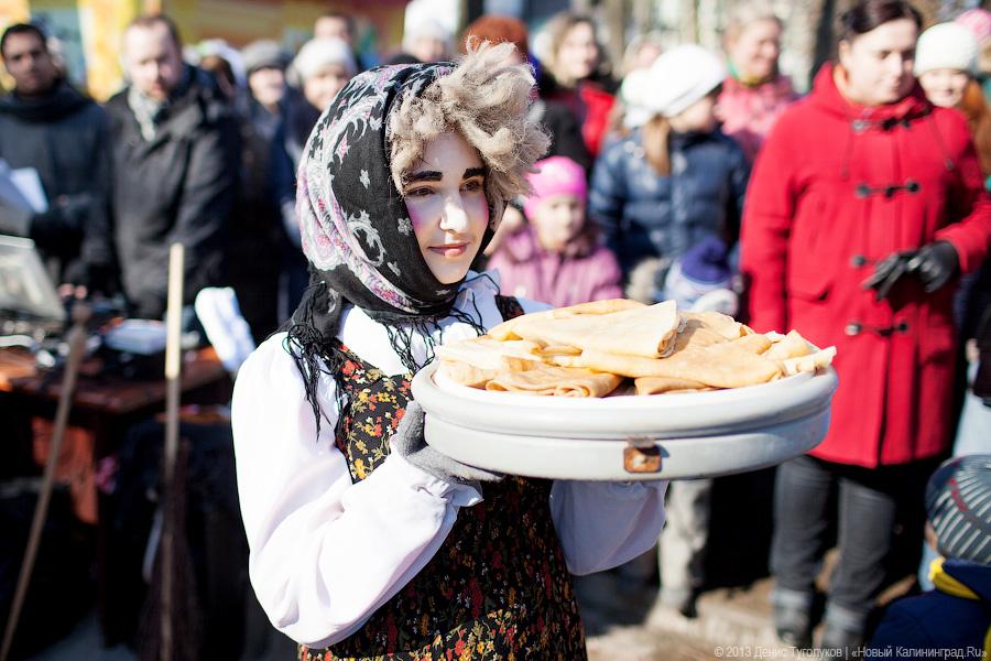 «Блинный бег»: первый городской забег с блинами на Масленицу (+видео)