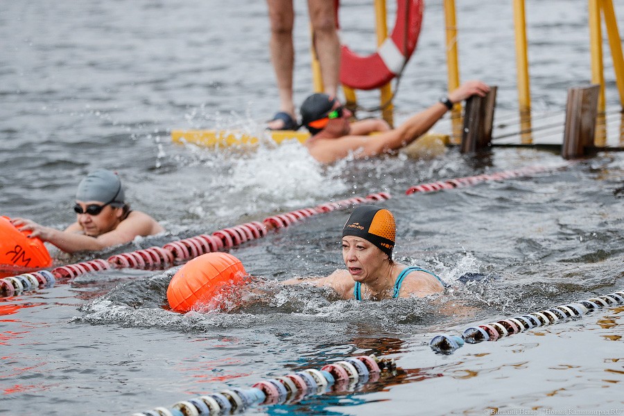 Холодный мир: на Шенфлизе прошли купания польских и калининградских моржей (фото)