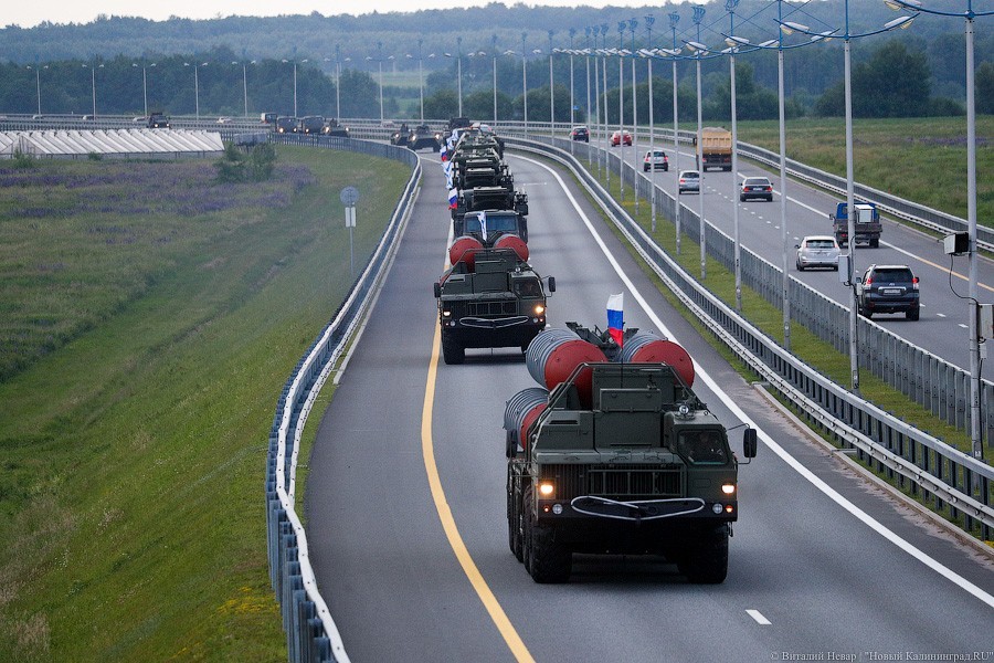 Люпины и «Гиацинты»: передислокация военной техники для парада в Калининграде (фото)