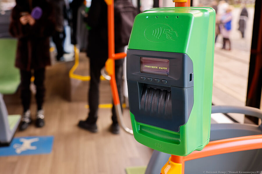 В Калининград прибыли первые шесть автобусов ЛиАЗ