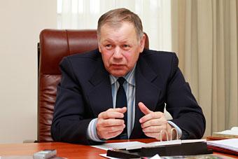 Глава Янтарного Владимир Сердюков отказался отчитываться перед депутатами