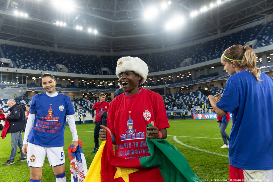 «Дерби двух столиц»: как футболистки ЦСКА обыграли «Зенит» на «Ростех Арене» (фото)