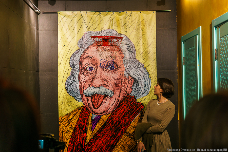 «Порт назначения недоступен»: программисты и художники вместе создают арт-объект (фото)