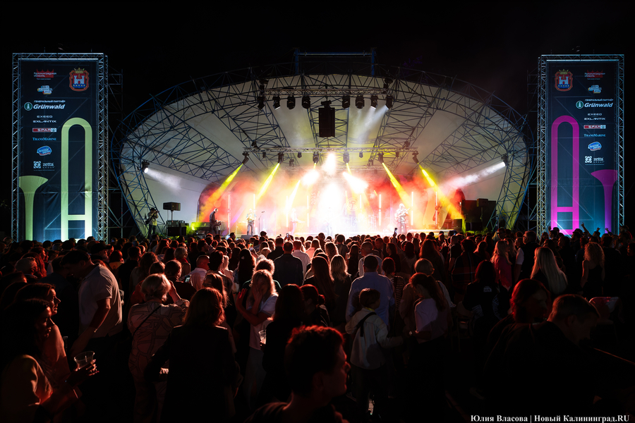 «Совершенный артист» и афро-латино с балканским битом: как открывали «Калининград Сити Джаз» (фото)