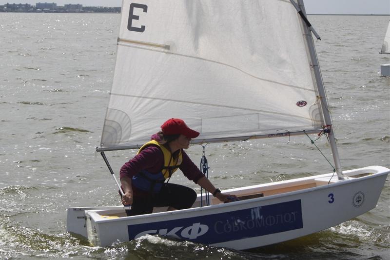 «Все получит победивший»: репортаж с первенства области в классе «Оптимист»