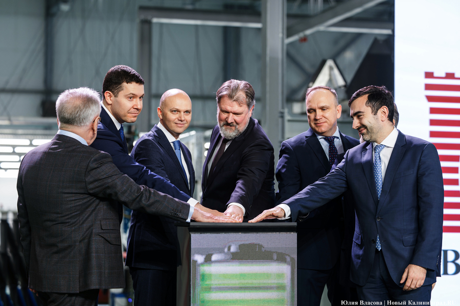 Автокомпоненты и электромобили: как на «Автоторе» новый кластер запускали (фото)