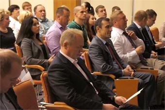 «Дело было вечером»: репортаж с праймериз «Единой России» 