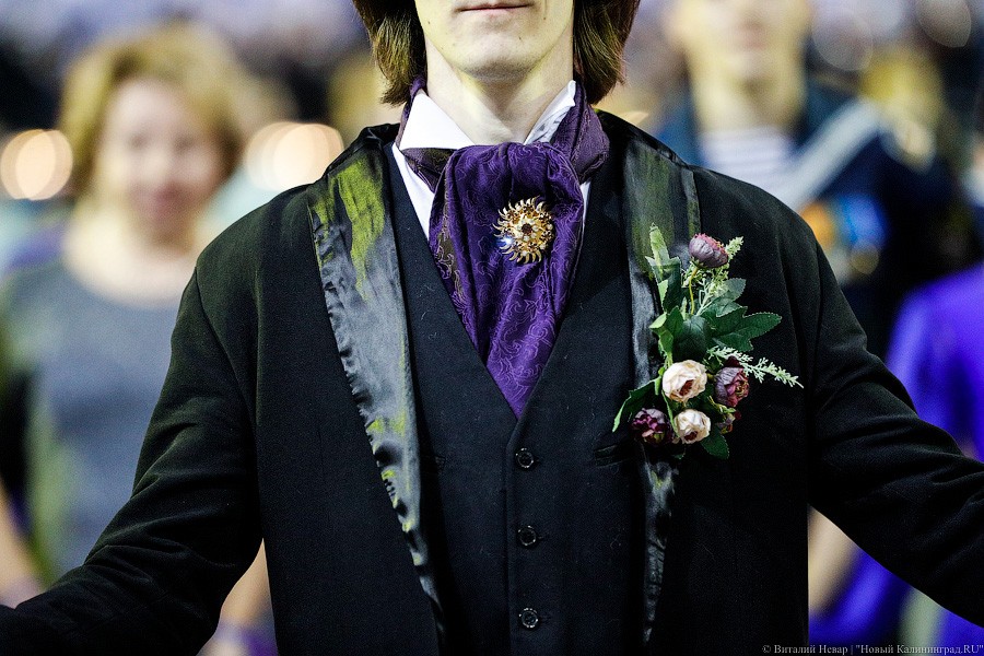 Танцы с министрами: чем запомнился кадетский бал в Калининграде